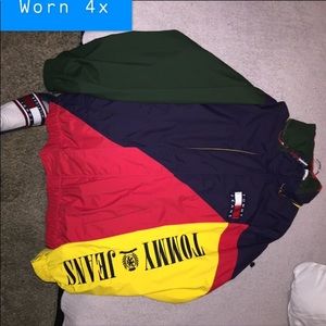VINTAGE MULTI COLORED TOMMY BOMBER JACKET